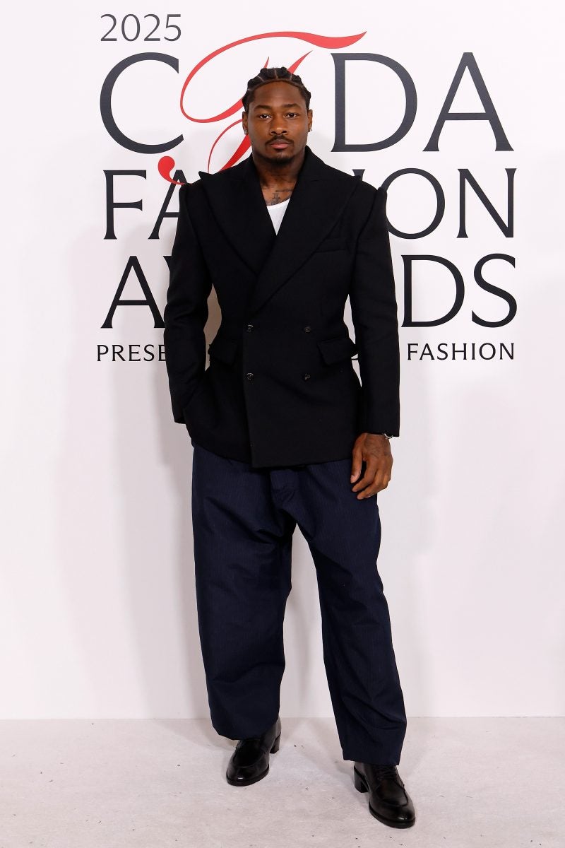 Star Gazing: CFDA Awards, The Baby2Baby Gala, Rock & Roll Hall Of Fame Ceremony, Serena Williams, Rihanna And More