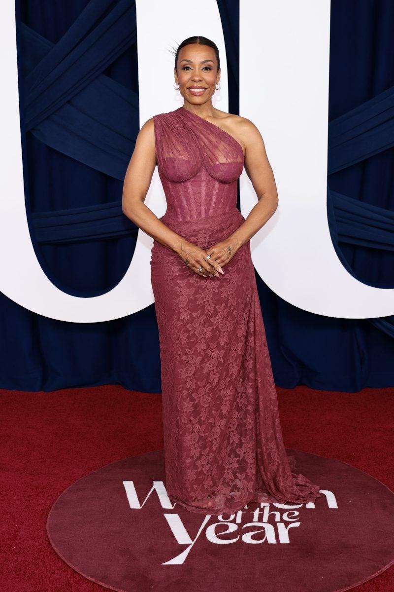 Star Gazing: CFDA Awards, The Baby2Baby Gala, Rock & Roll Hall Of Fame Ceremony, Serena Williams, Rihanna And More