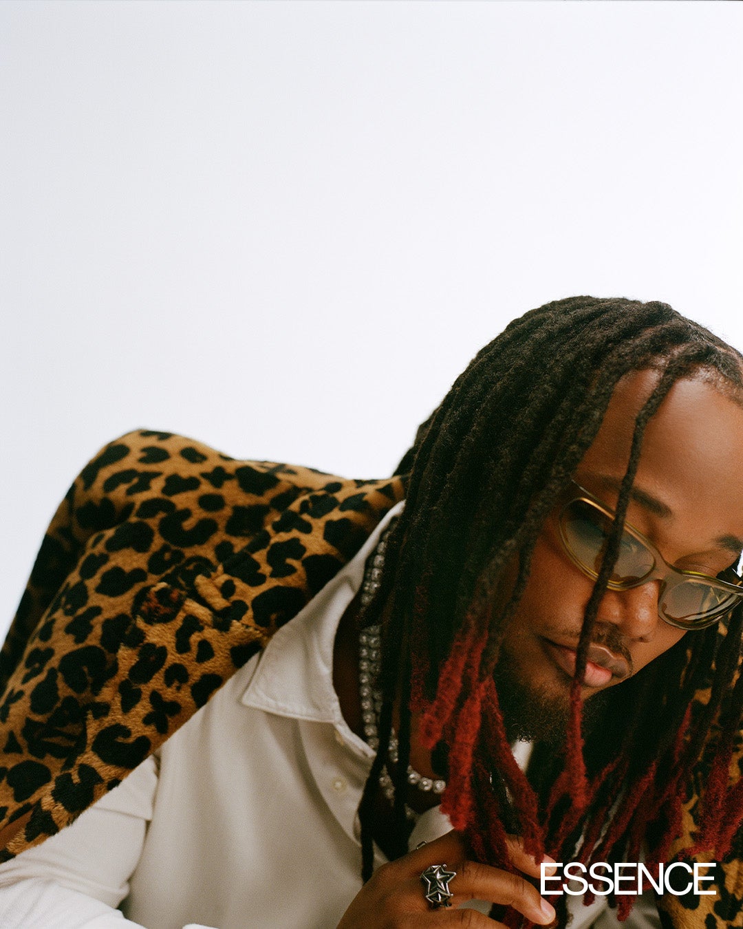 Leon Thomas Is Owning His Aura