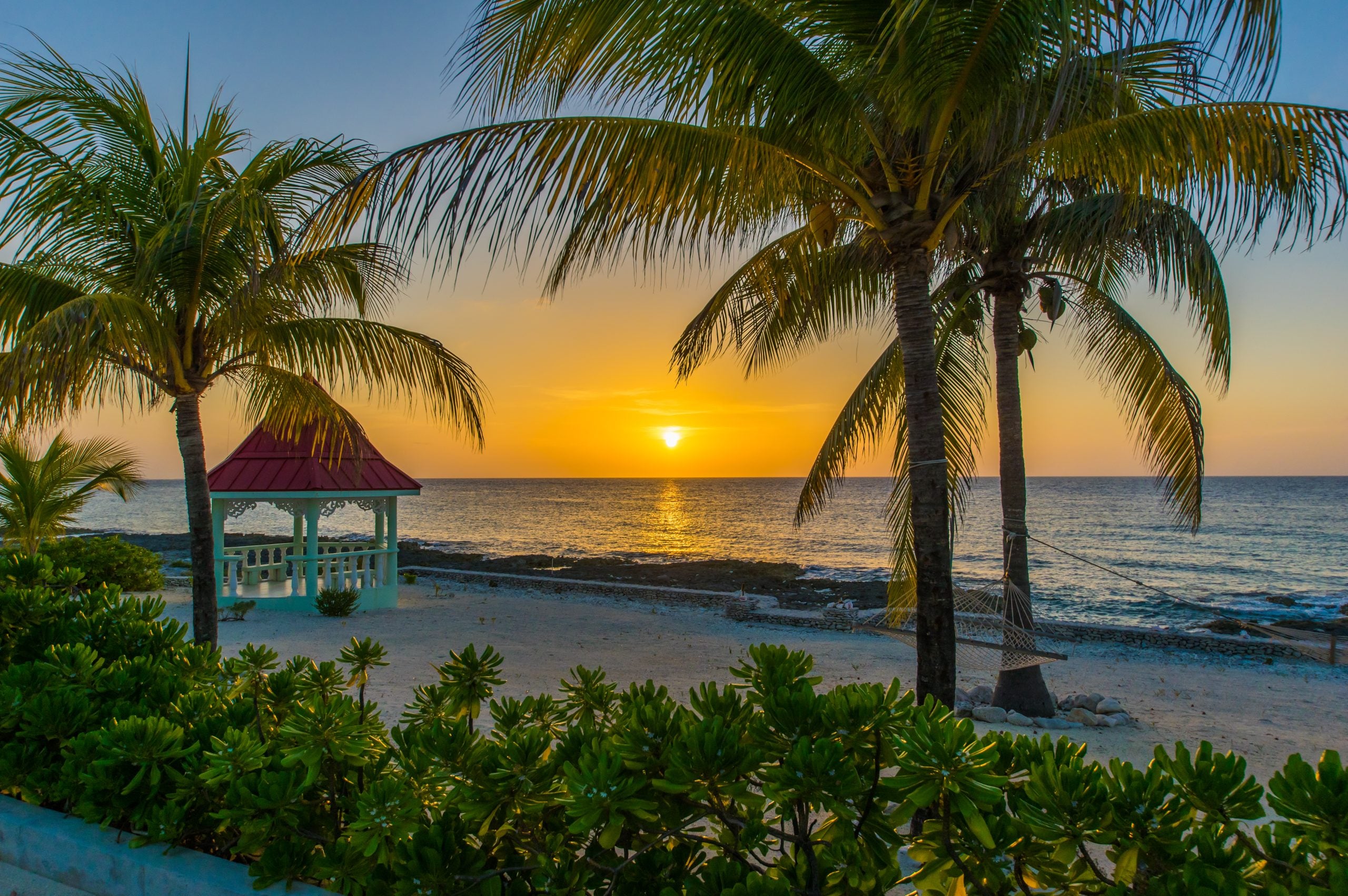 A Post-Layoff Trip To The Cayman Islands Taught Me How To Start Over