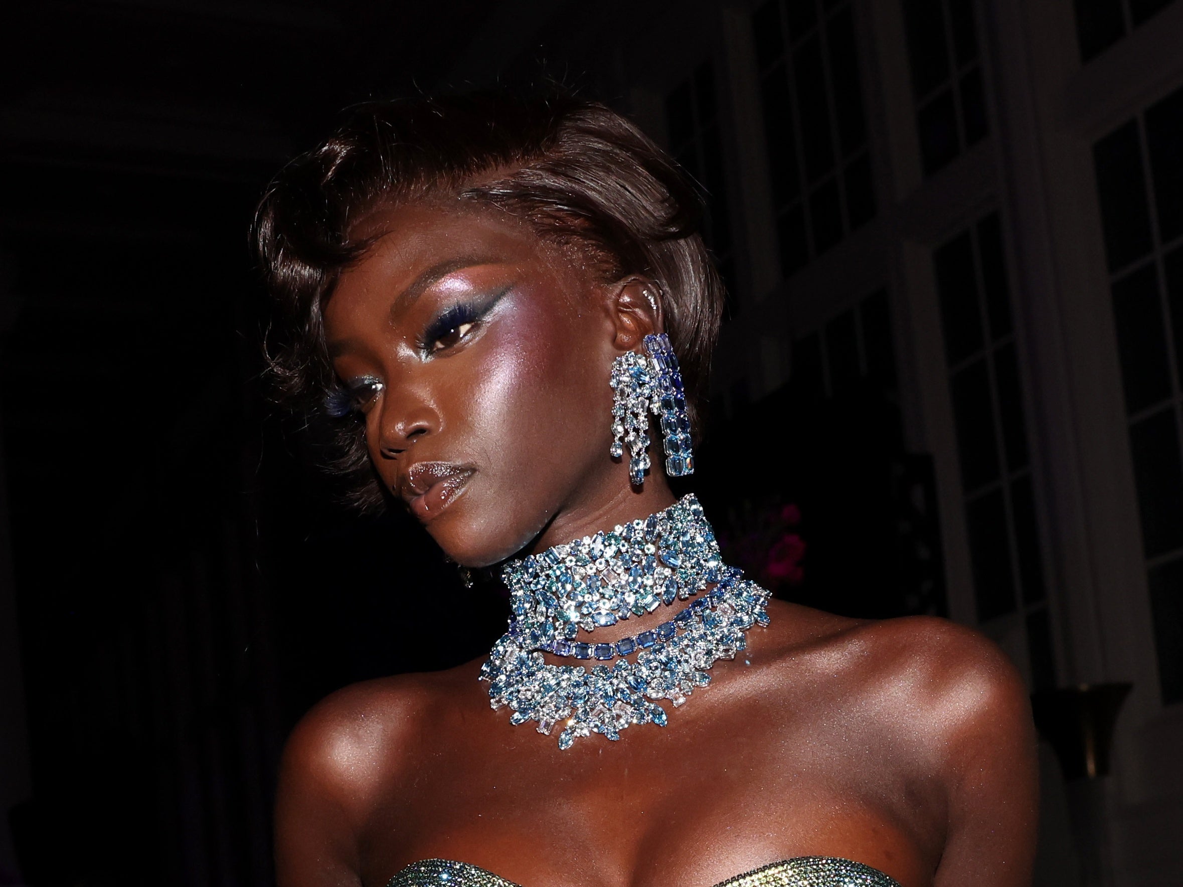 The Ultimate Cold Weather Glam, According To MUAs