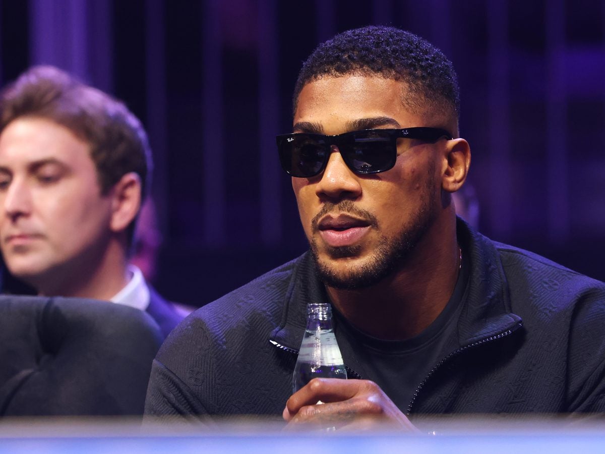 27 Fine Photos Of Boxer Anthony Joshua Proving He's A Total Knockout
