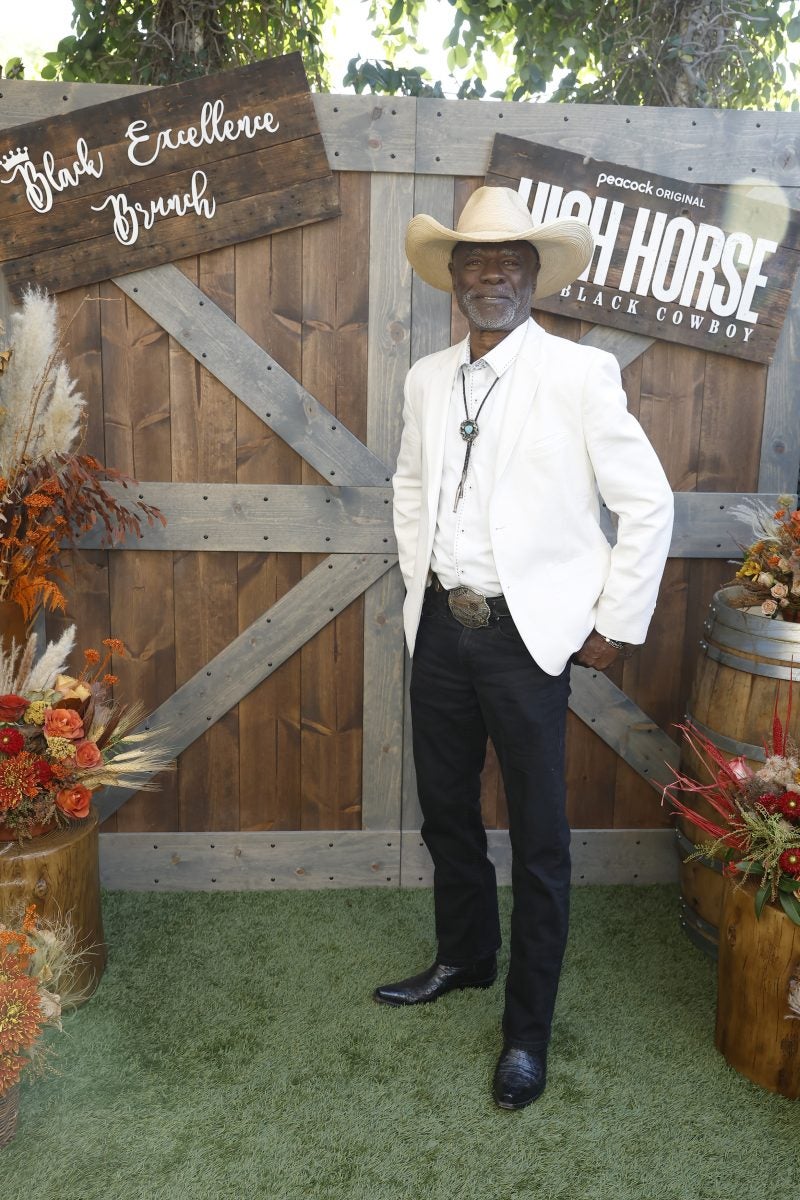 Star Gazing: Art Basel Miami, ‘Avatar: Fire And Ash’ Premiere, Alvin Ailey’s Opening Night Gala, Ashanti, And More