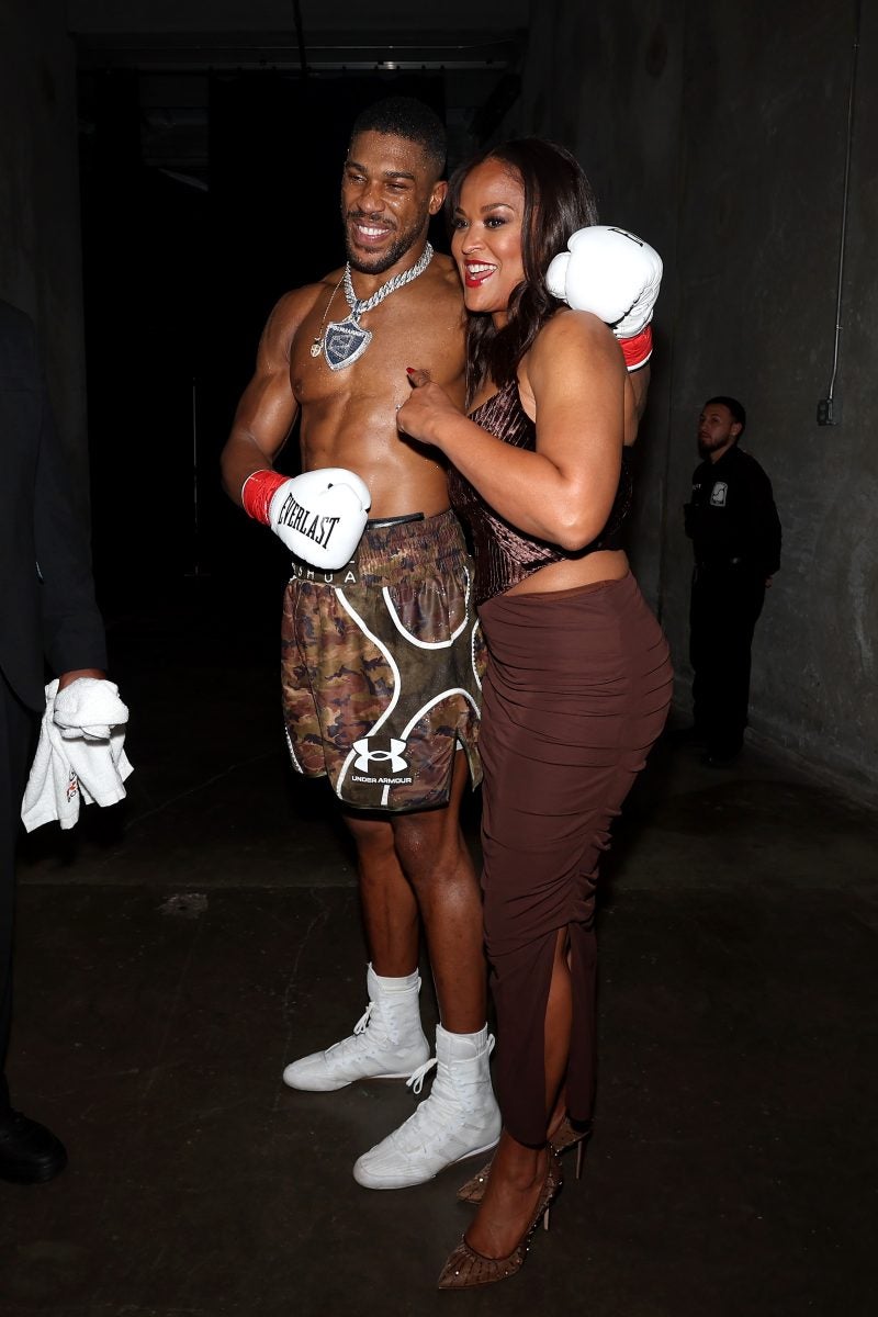 Star Gazing: TDE Christmas Concert And Toy Drive, Jingle Ball 2025, Lauryn Hill, Quinta Brunson And More