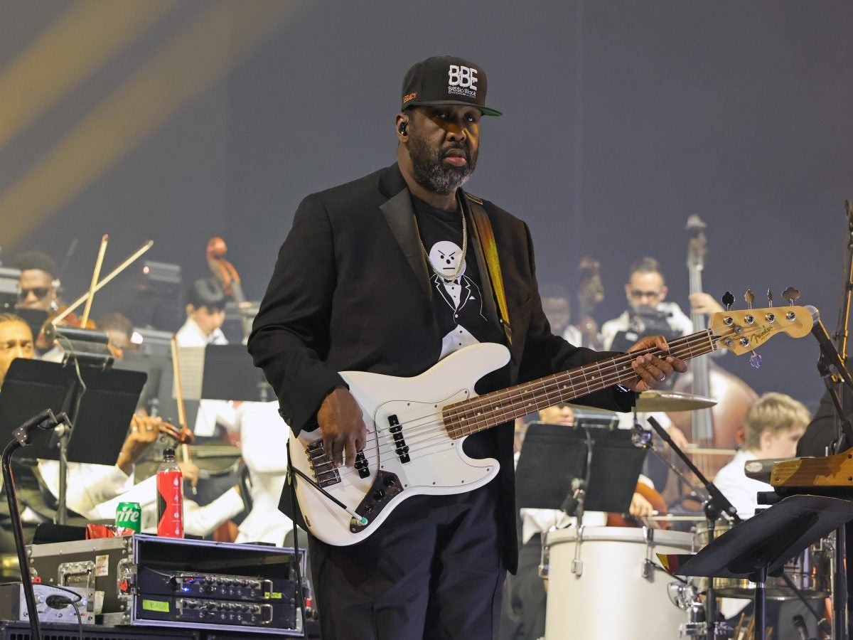 Star Gazing: TDE Christmas Concert And Toy Drive, Jingle Ball 2025, Lauryn Hill, Quinta Brunson And More