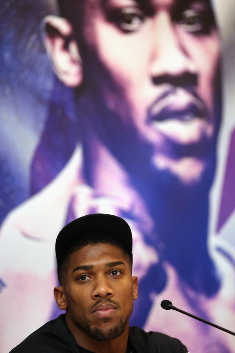 27 Fine Photos Of Boxer Anthony Joshua Proving He's A Total Knockout