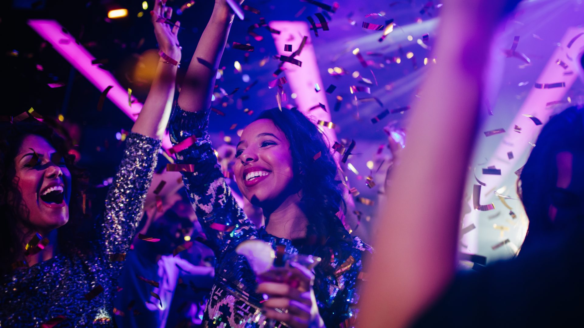 The Ultimate Holiday Party Style Guide