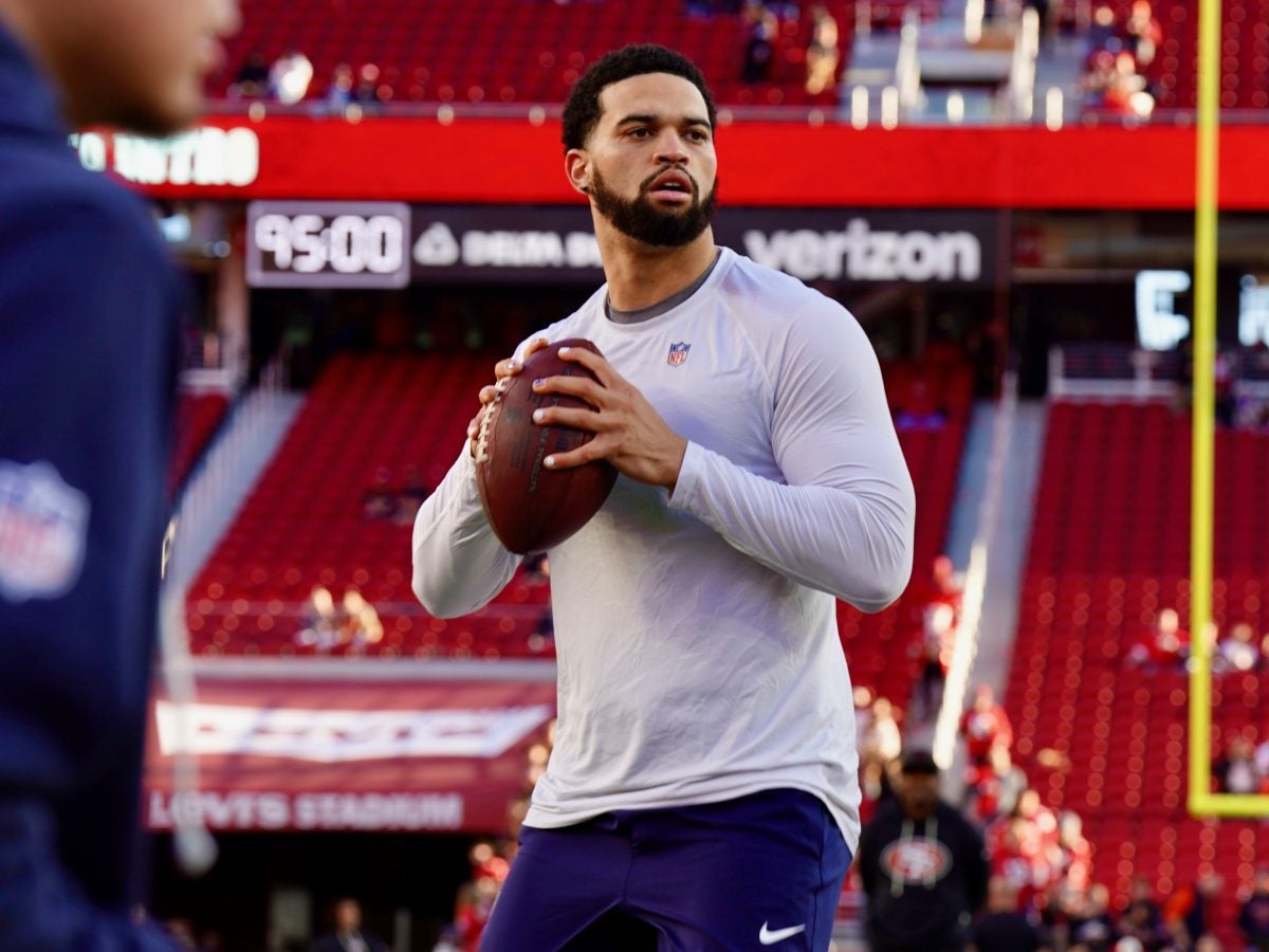 Star Gazing: Simone Biles Shines As NFL Photographer For Bears Vs. 49ers