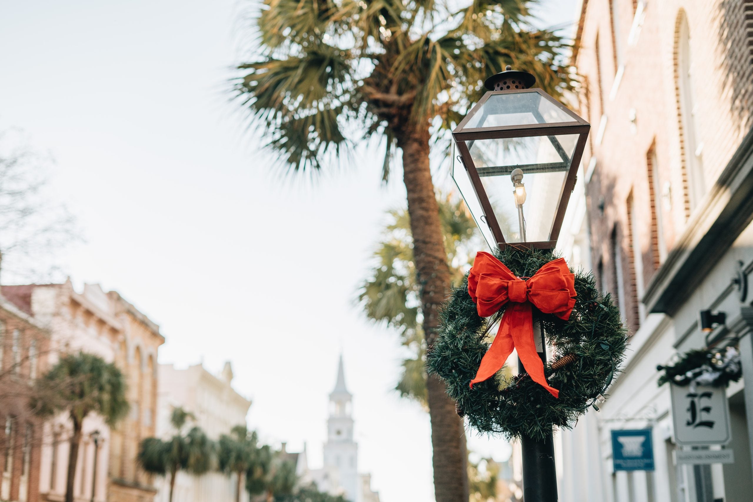 7 Reasons You Should Visit Charleston This Holiday Season