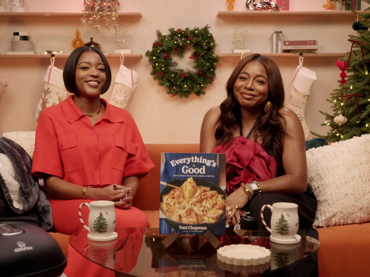 Cozy Gifts for Her That Make Holiday Shopping Effortless