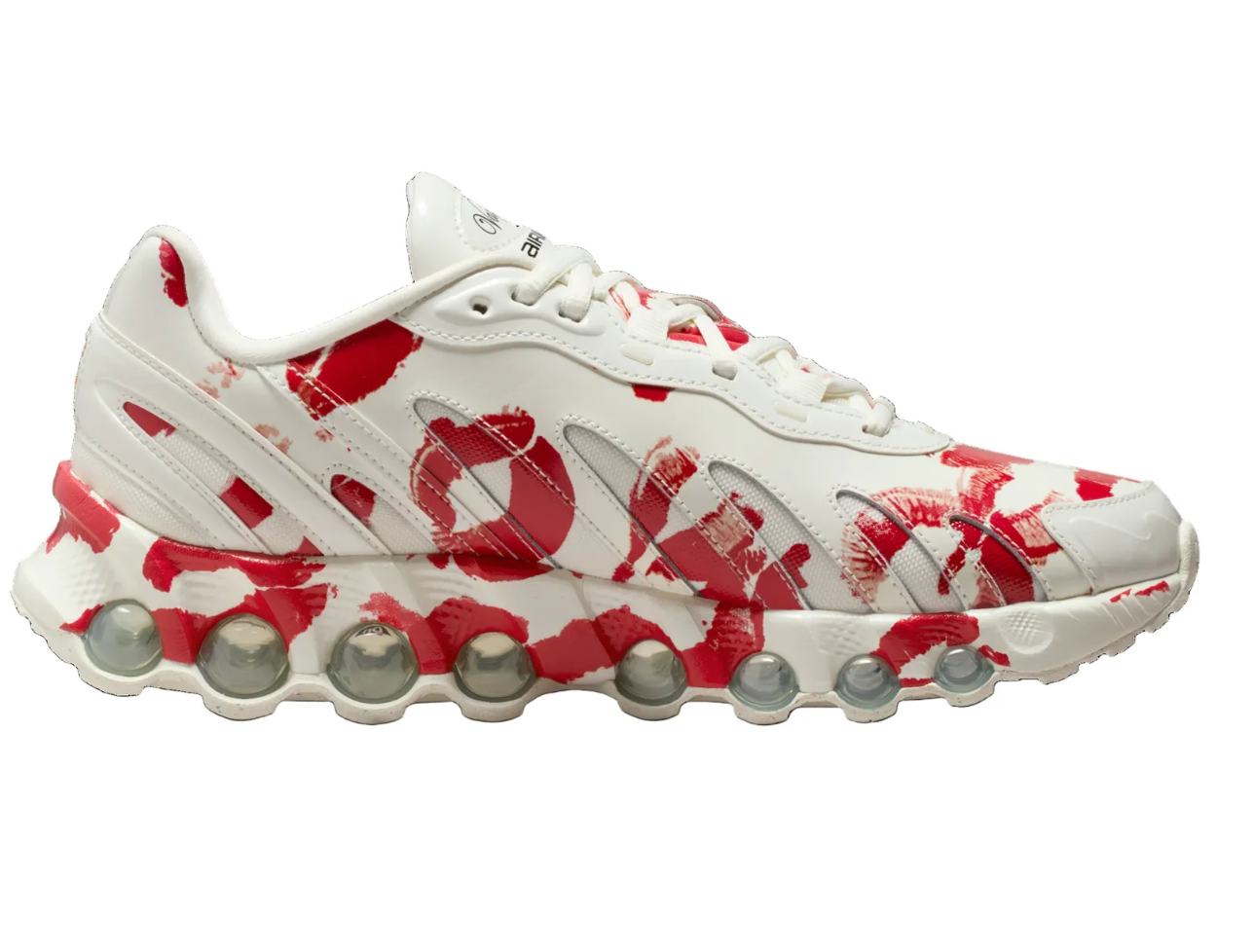 ICYMI: Chase Infiniti Named Louis Vuitton Ambassador, Saint Laurent Introduces Their First Ski Collection, And More.