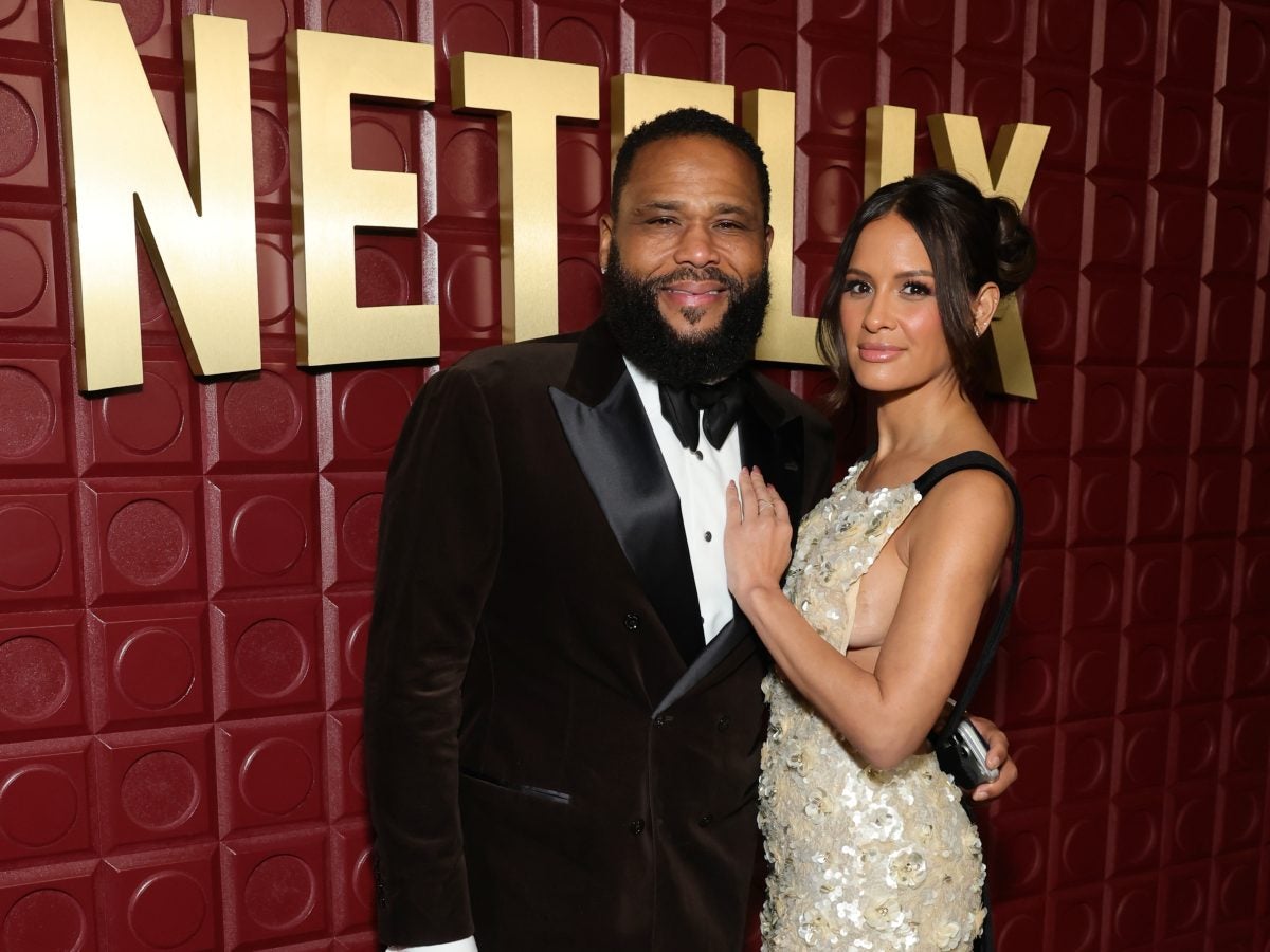 Are Anthony Anderson And Rocsi Diaz Dating?