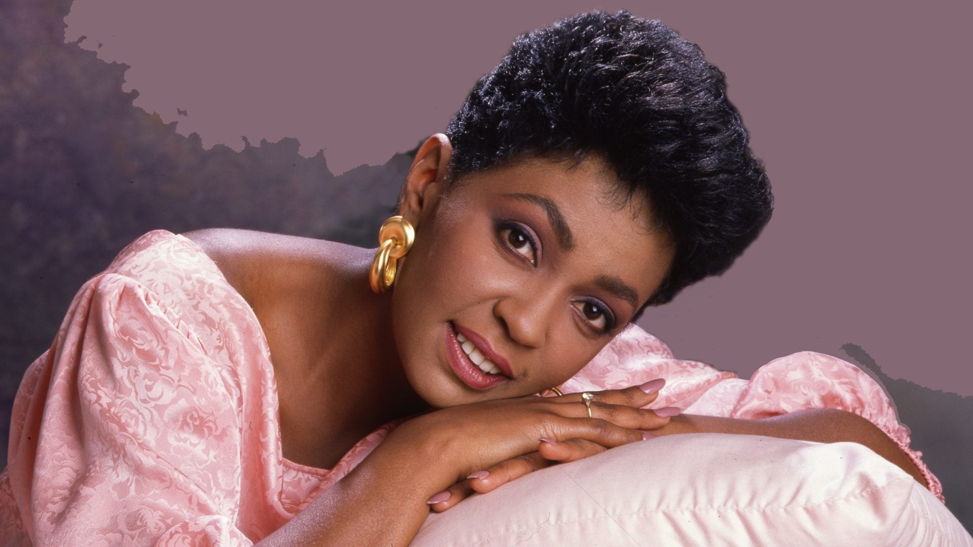 A Look Back At Anita Baker's Iconic Pixie Cuts