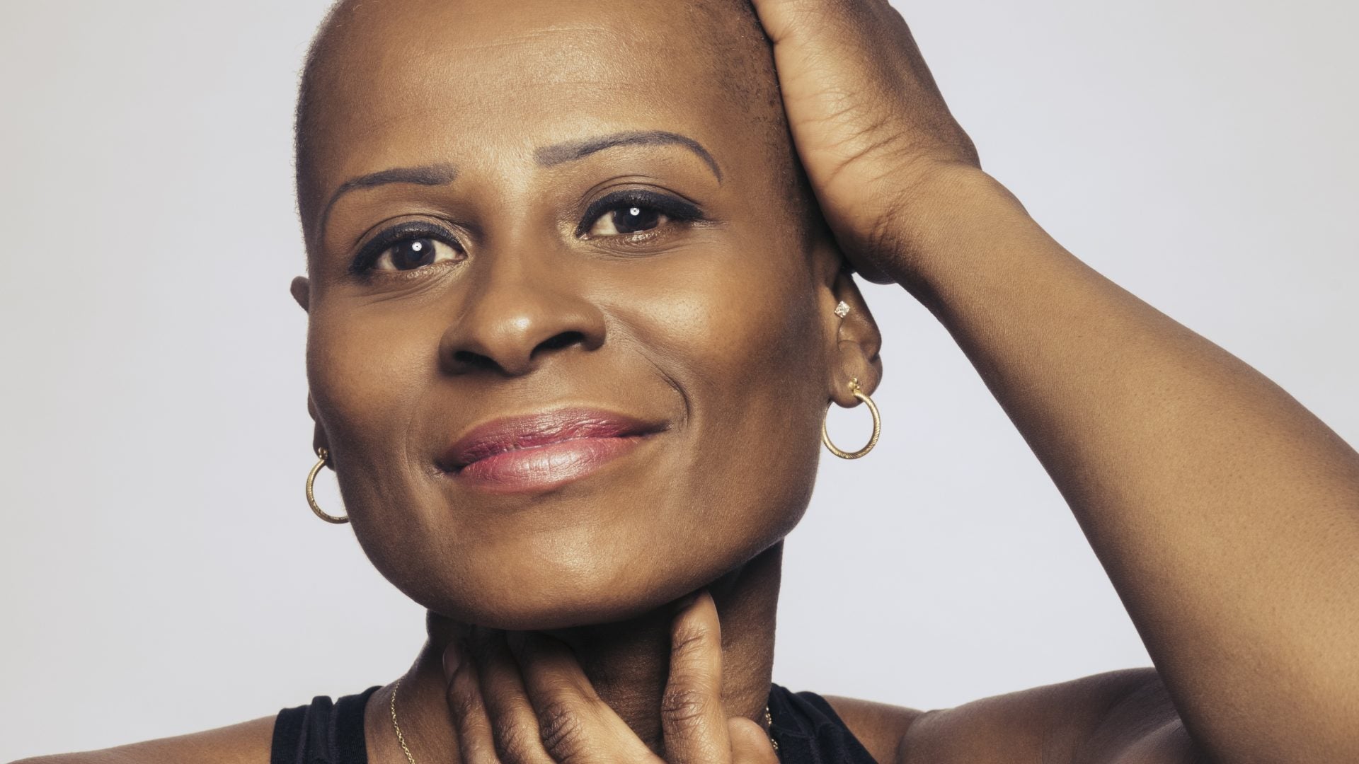 Here's What Black Women Should Know About Face Yoga