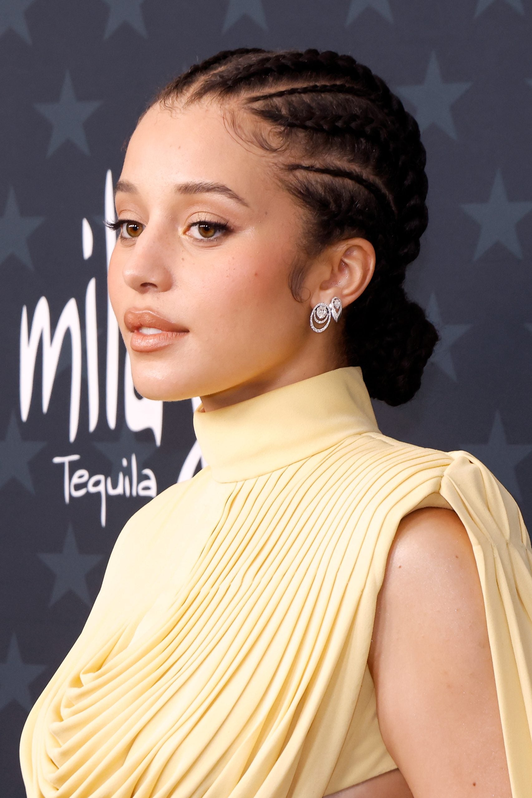The Best Beauty Looks At The 2026 Critics Choice Awards