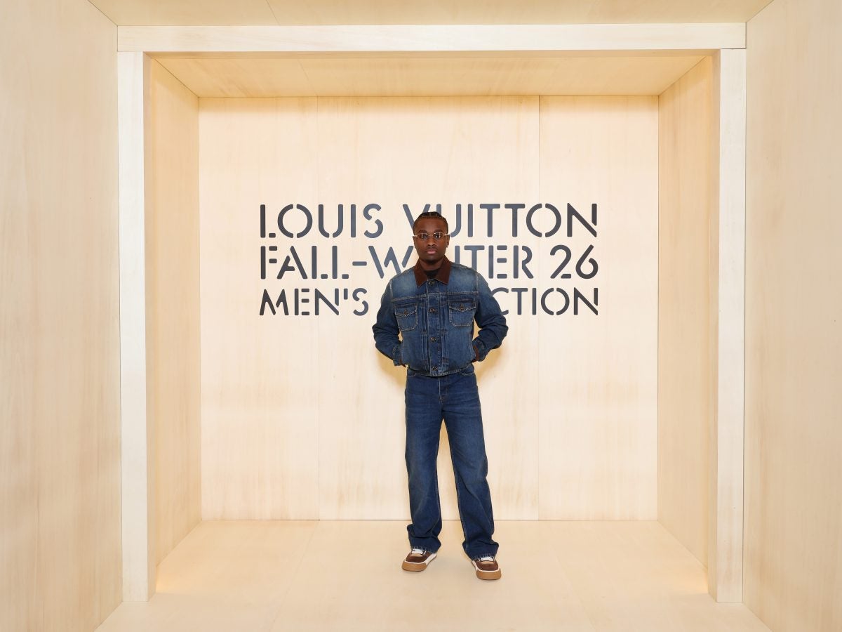 Star Gazing: Paris Fashion Week, Sundance Film Festival, SZA, Usher, And More
