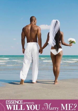 aa-couple-beach-wedding-wymm.jpg