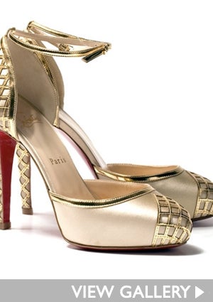 gold-shoes-425.jpg