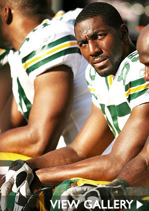 greg-jennings-super-bowl-hotties-425.jpg