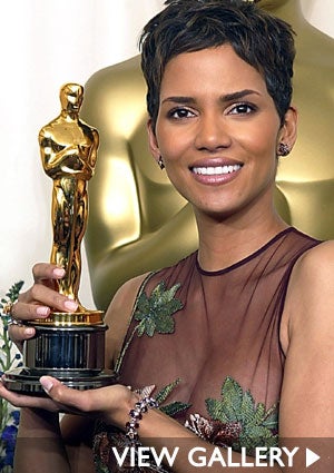 halle-berry-oscars-300x425.jpg