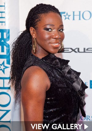 india-arie-hair-evolution-300-sash-1.jpg