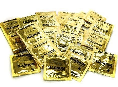 magnum-condoms-475x350.jpg