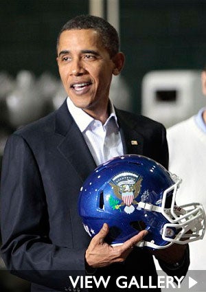 president-obama-holding-football.jpg