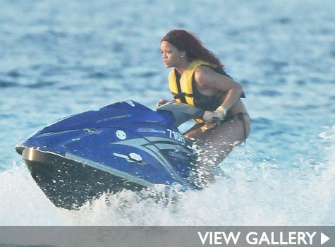 rihanna-barbados-475.jpg